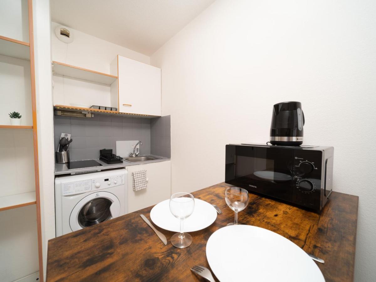 Appartement Climatise Avec Parking A 6Min A Pied De La Gare St Charles Marseille Eksteriør bilde